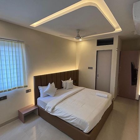Hotel Vilaasitaa Vijay Nagar Indore Exterior photo